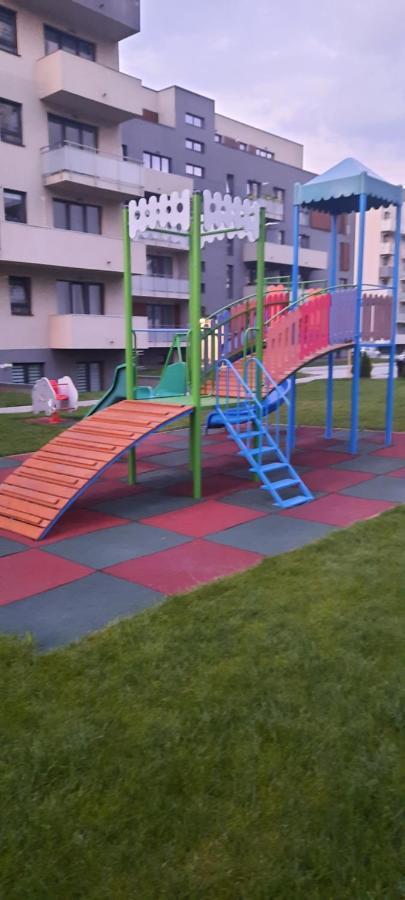 The World Apartament Targu Mures Ngoại thất bức ảnh